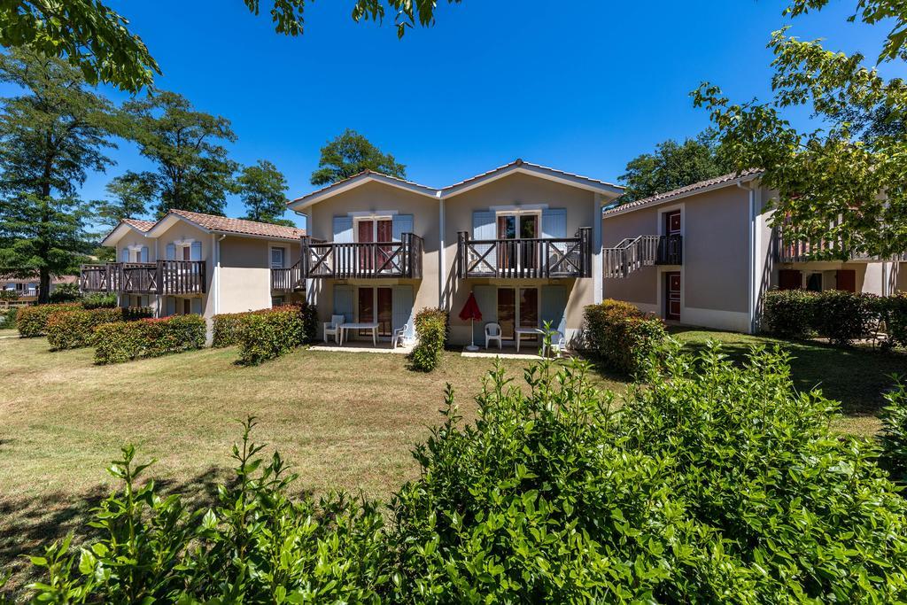 Vacanceole - Le Domaine Du Golf D'Albret Barbaste ภายนอก รูปภาพ