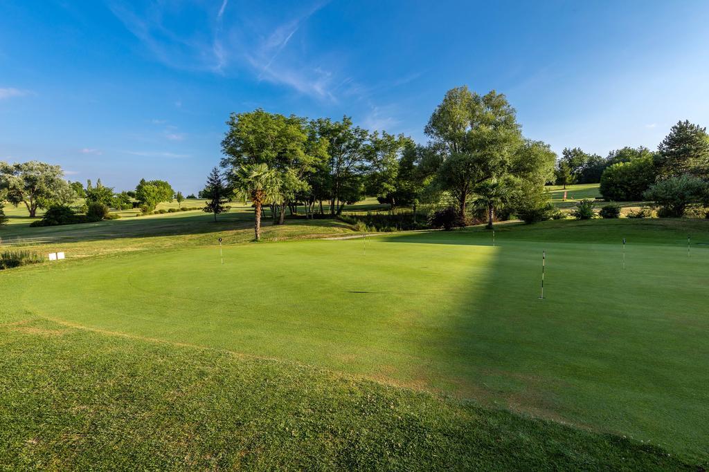 Vacanceole - Le Domaine Du Golf D'Albret Barbaste ภายนอก รูปภาพ
